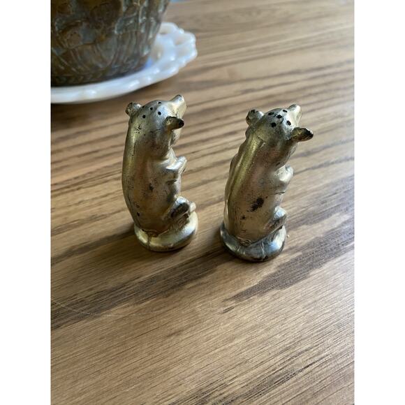 Vintage Pig Salt & Pepper Shakers Metal Silver Tone Figures Farmhouse - Picture 4 of 5